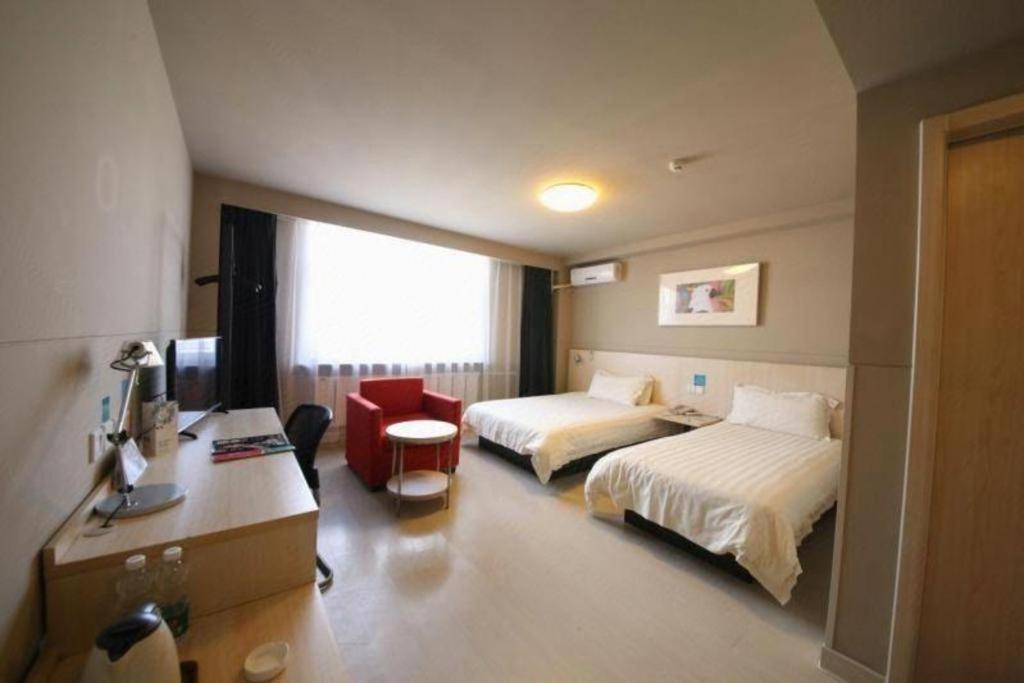 Jinjiang Inn Tonghua Shengli Road Branch מראה חיצוני תמונה