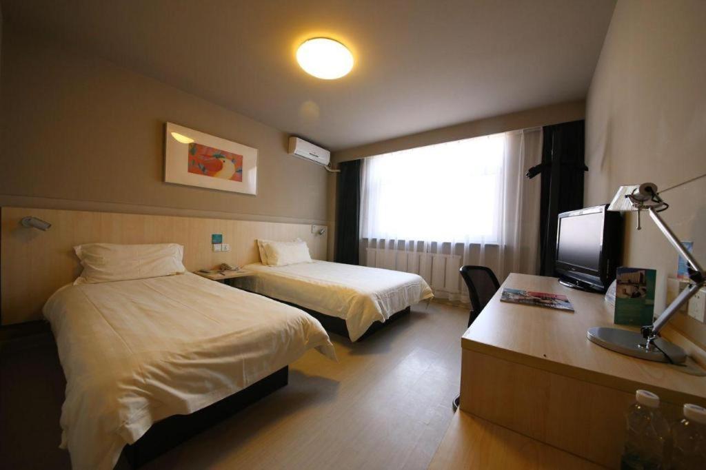 Jinjiang Inn Tonghua Shengli Road Branch מראה חיצוני תמונה