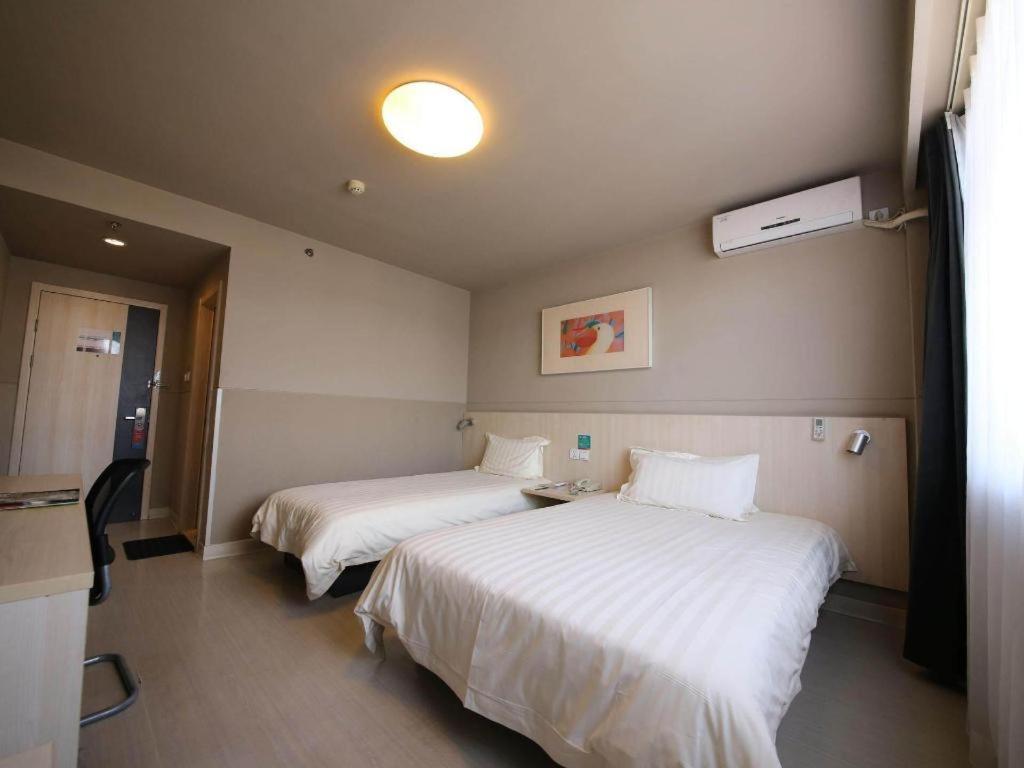 Jinjiang Inn Tonghua Shengli Road Branch מראה חיצוני תמונה