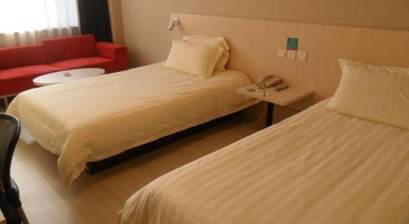 Jinjiang Inn Tonghua Shengli Road Branch מראה חיצוני תמונה