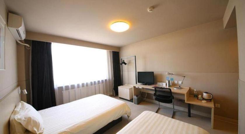 Jinjiang Inn Tonghua Shengli Road Branch מראה חיצוני תמונה