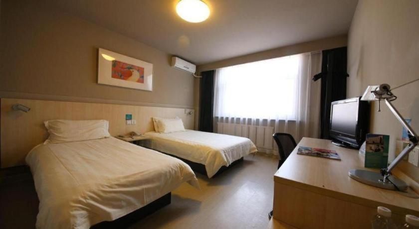 Jinjiang Inn Tonghua Shengli Road Branch מראה חיצוני תמונה