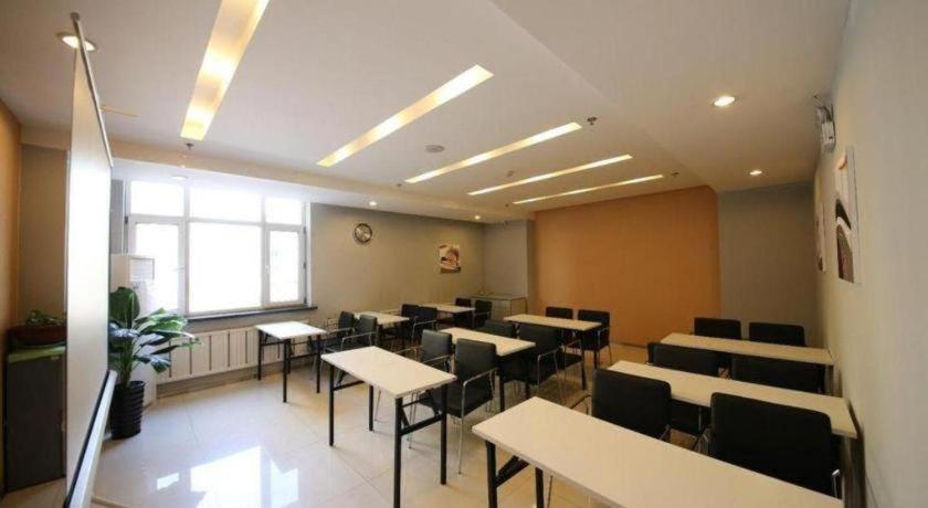 Jinjiang Inn Tonghua Shengli Road Branch מראה חיצוני תמונה